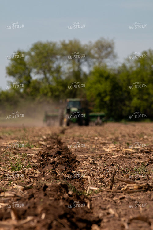 Drilling Wheat 157137