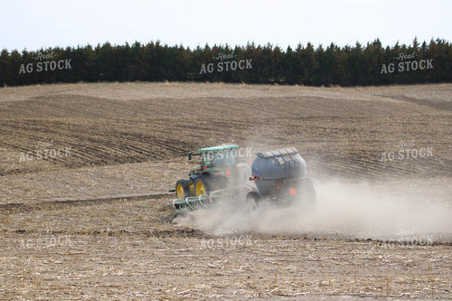Strip Tilling 82257