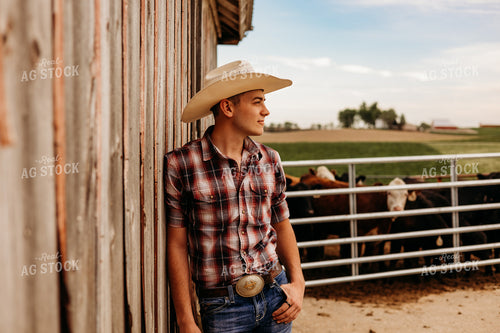 Farm Kid Leaning on Barn 281020
