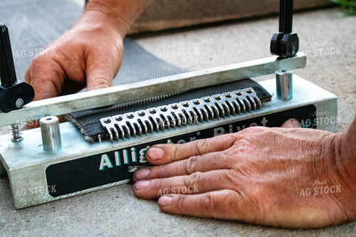 Fixing Broken Belt 214253