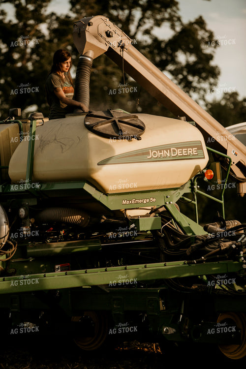 Planting 2815
