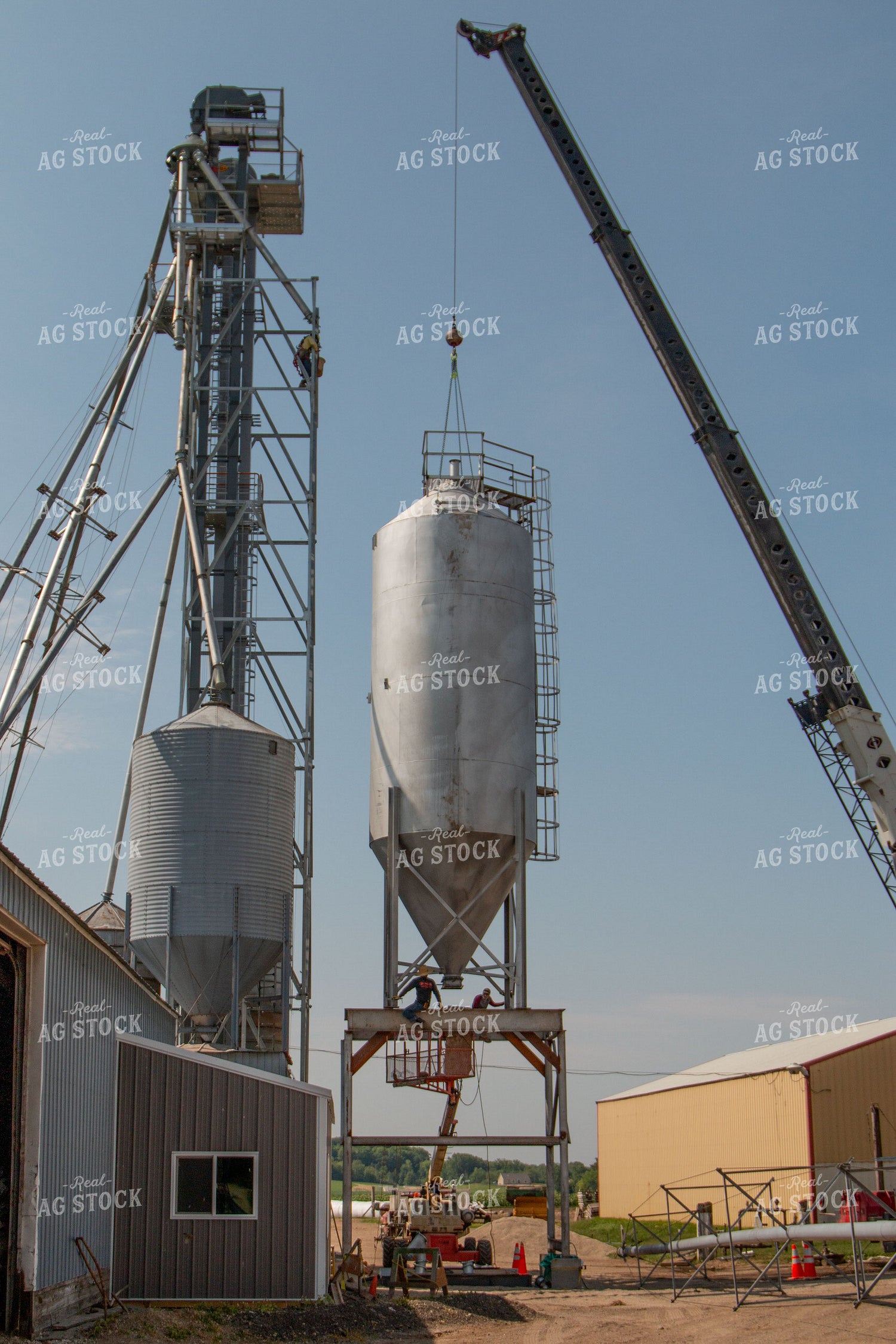 Installing Drive Under Hopper Bin 157087