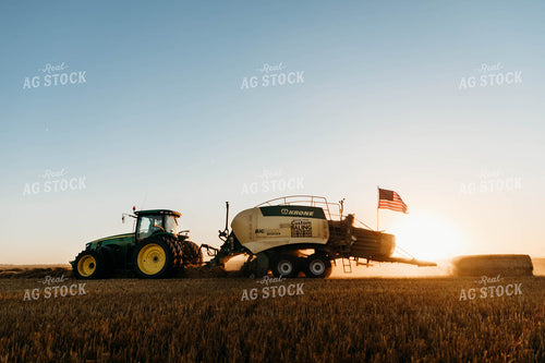 Baling Straw 152182