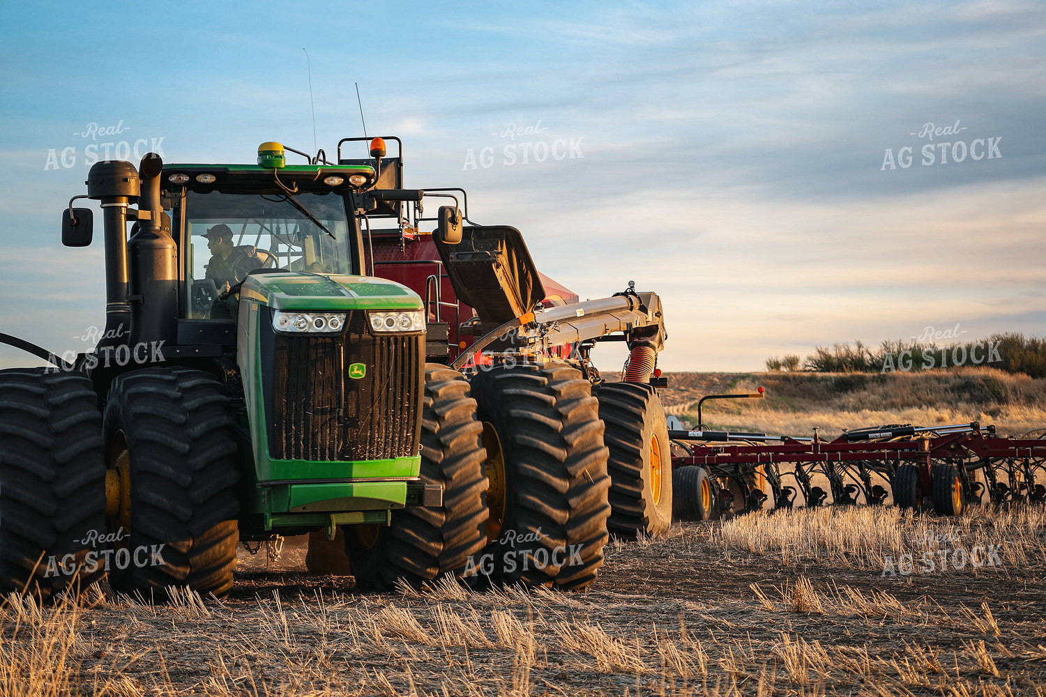 Applying Dry Fertilizer 187025