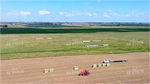 Picking Up Bales 141634