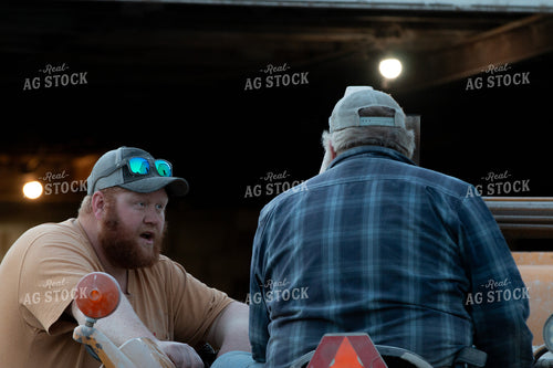 Farmers Talking 157267