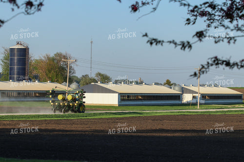 Moving Fields 257014
