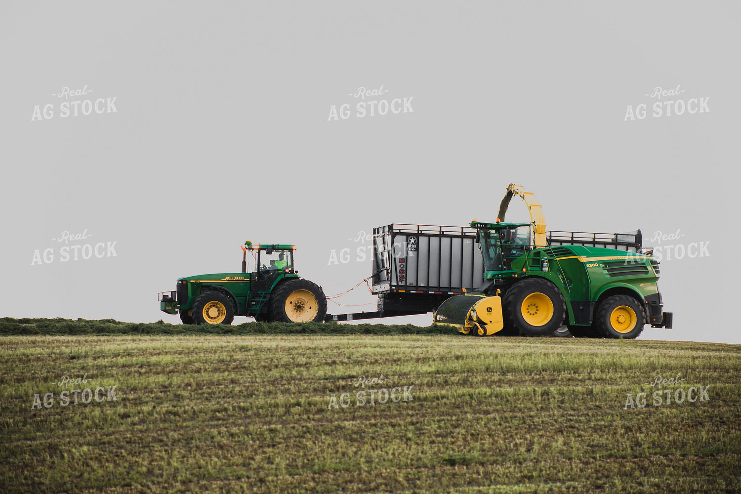 Haylage Harvest 272029