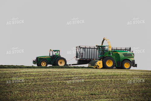 Haylage Harvest 272029