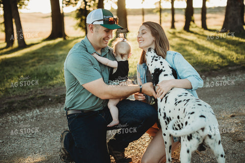 Farm Family 5873