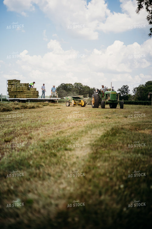 Baling Square Hay Bales 281027