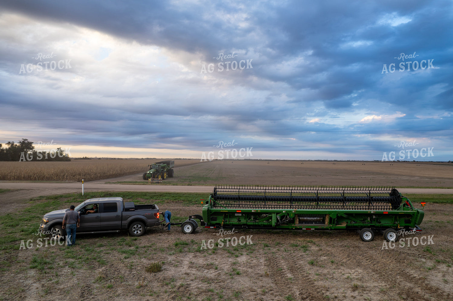 Loading Combine Head for Transport 65969