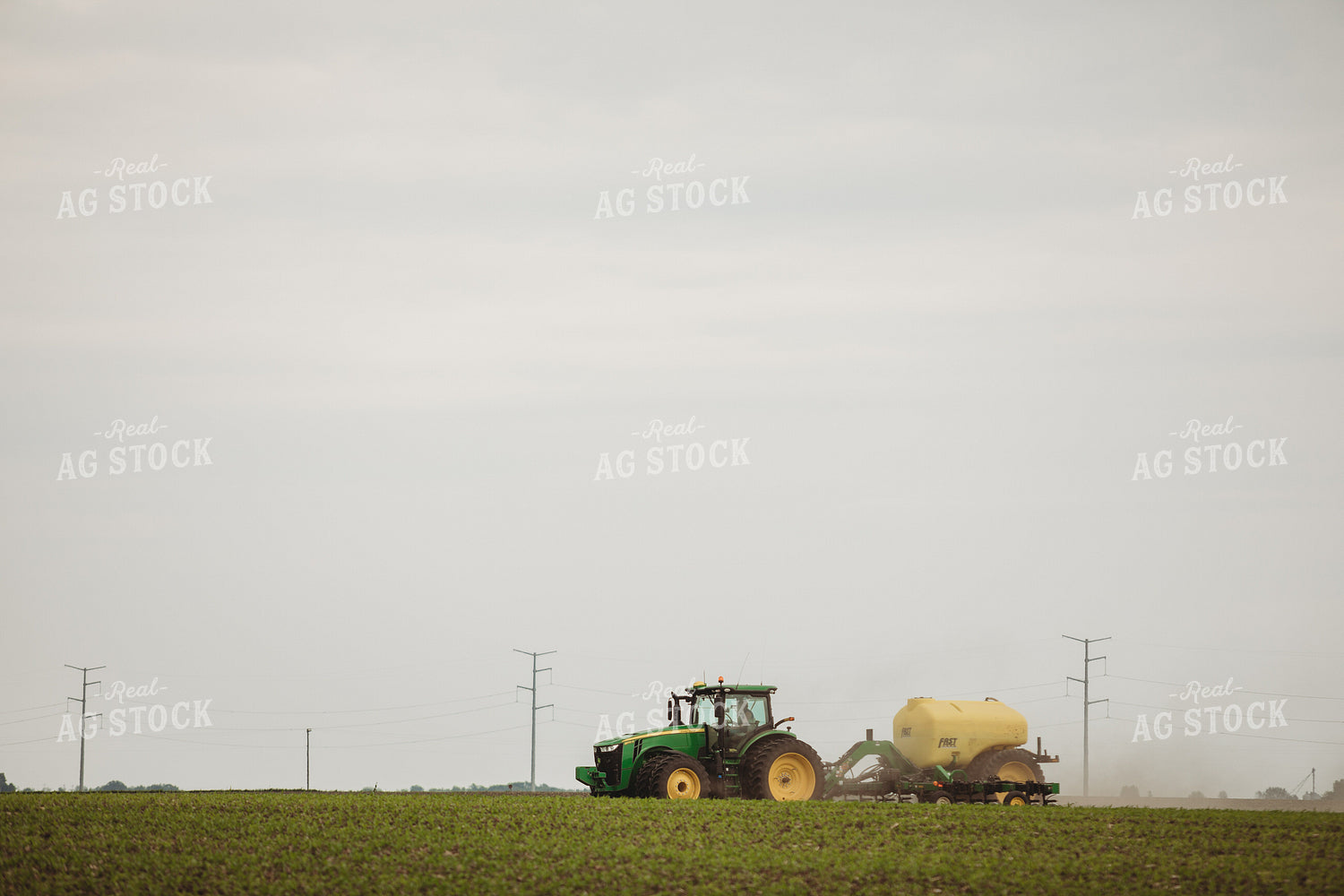 Side Dressing Fertilizer in Corn Field 5750