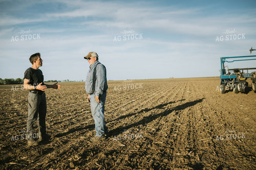 Farmers in Field 4252