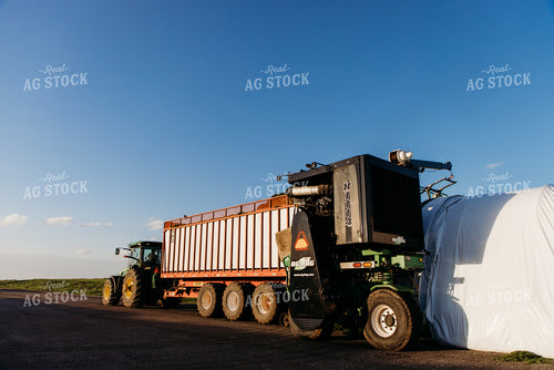Storing Silage 152149