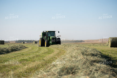 Baling Hay 223030