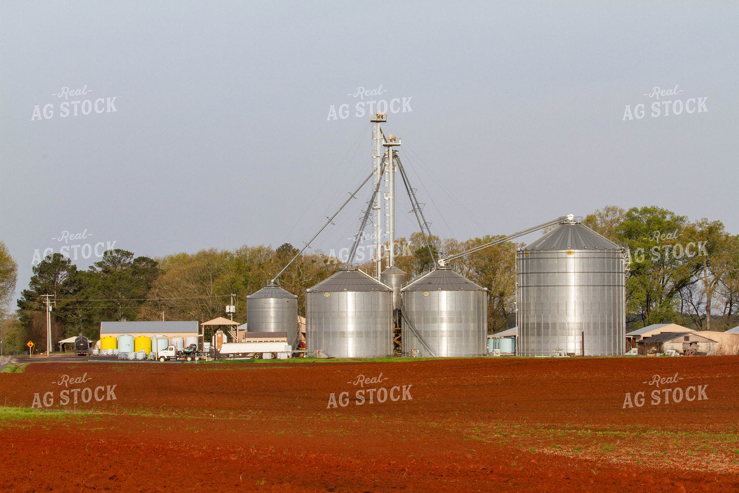 Farmyard with Grain Bins 79233