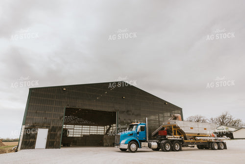 Truck Loaded with Mixed Dry Feed Ration 7533