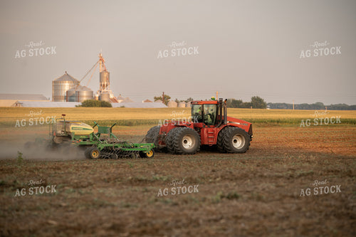 Planting into Cover Crops 76425