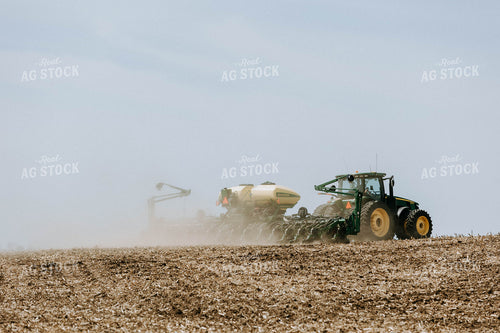Planter in Field 77010