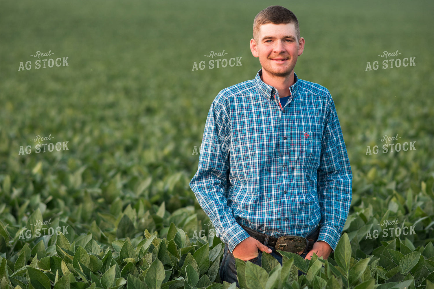 Farm Kid in Beans 76744