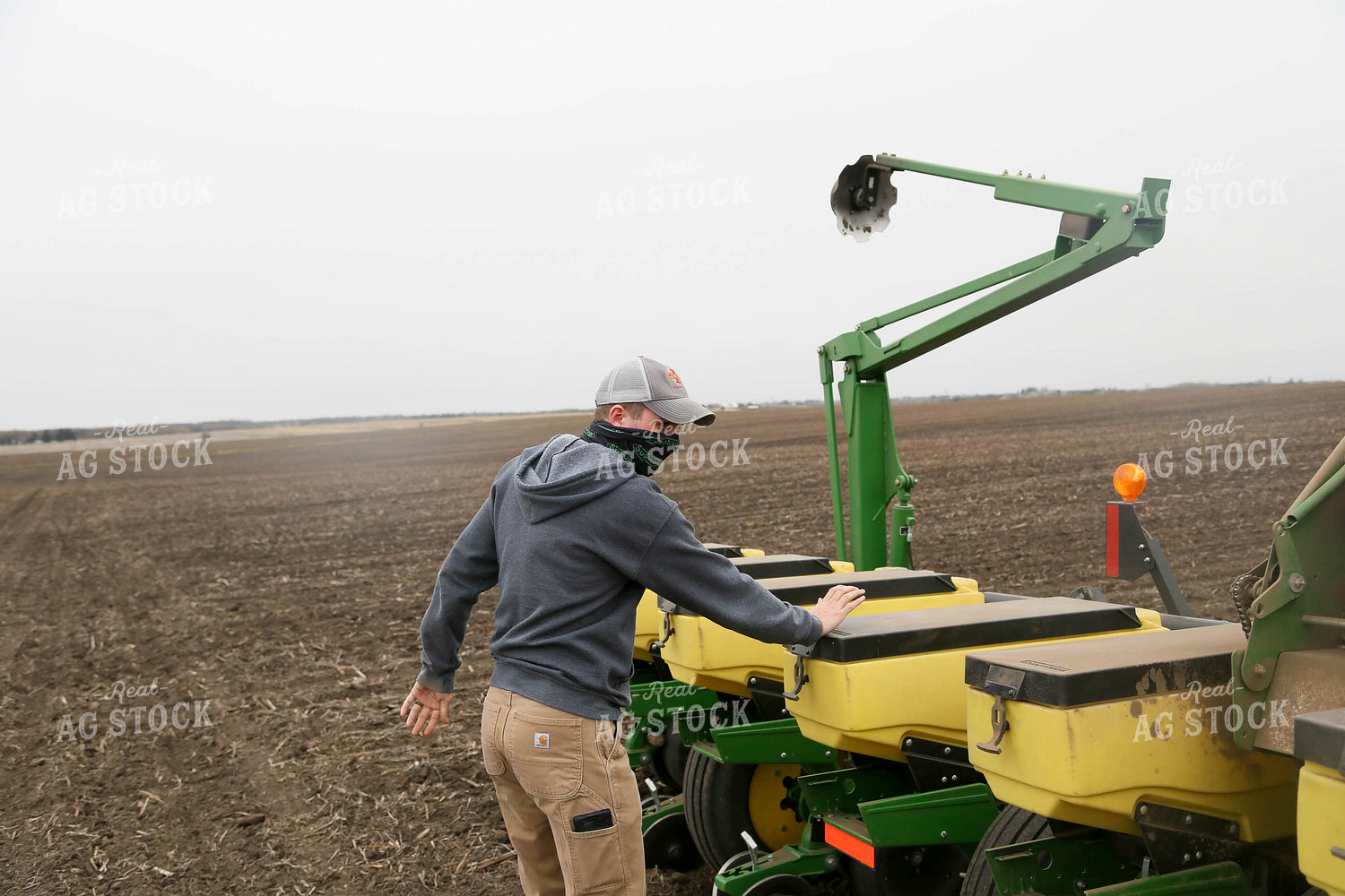 Filling Planter 161106