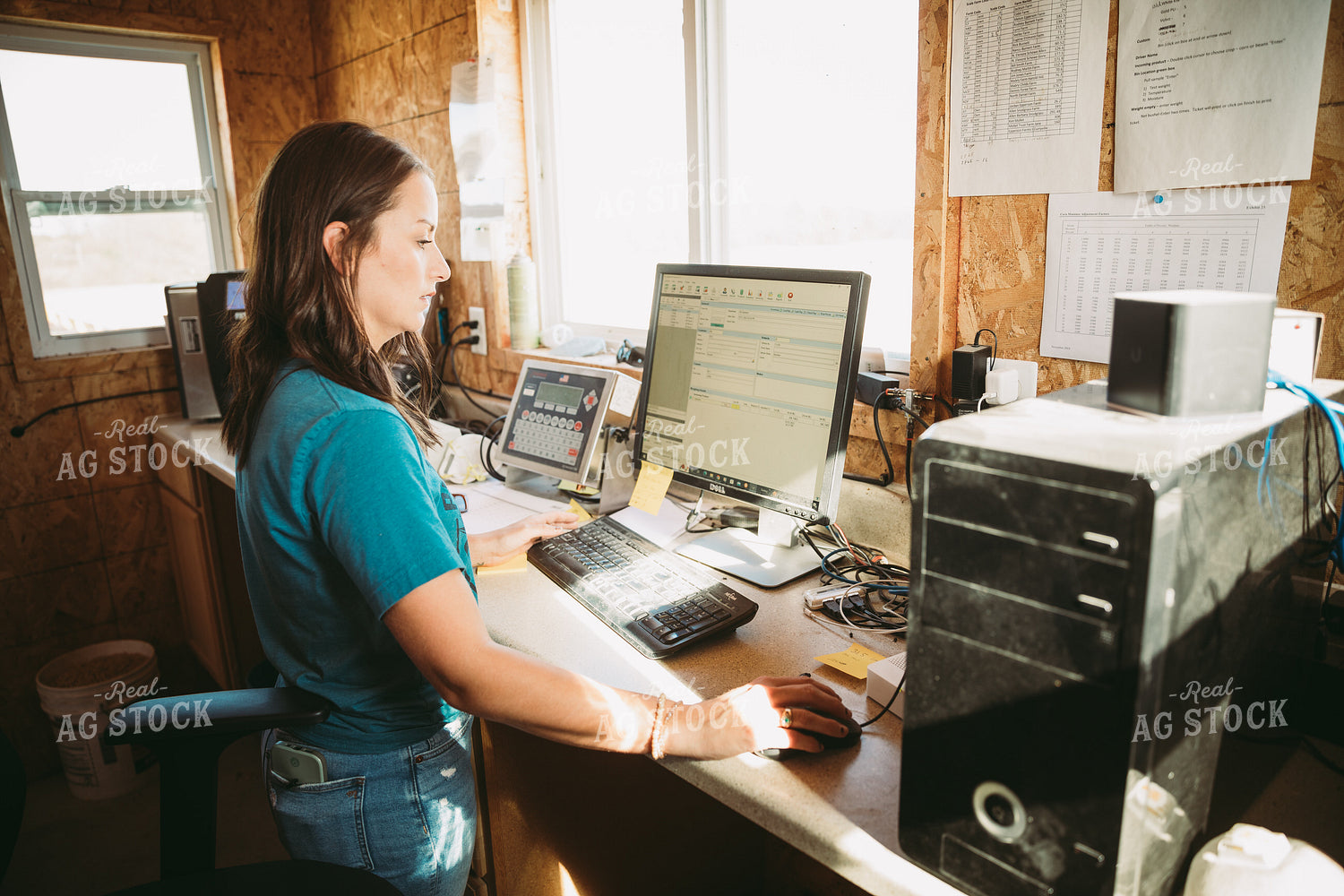 Female Farmer Working in Office 7050