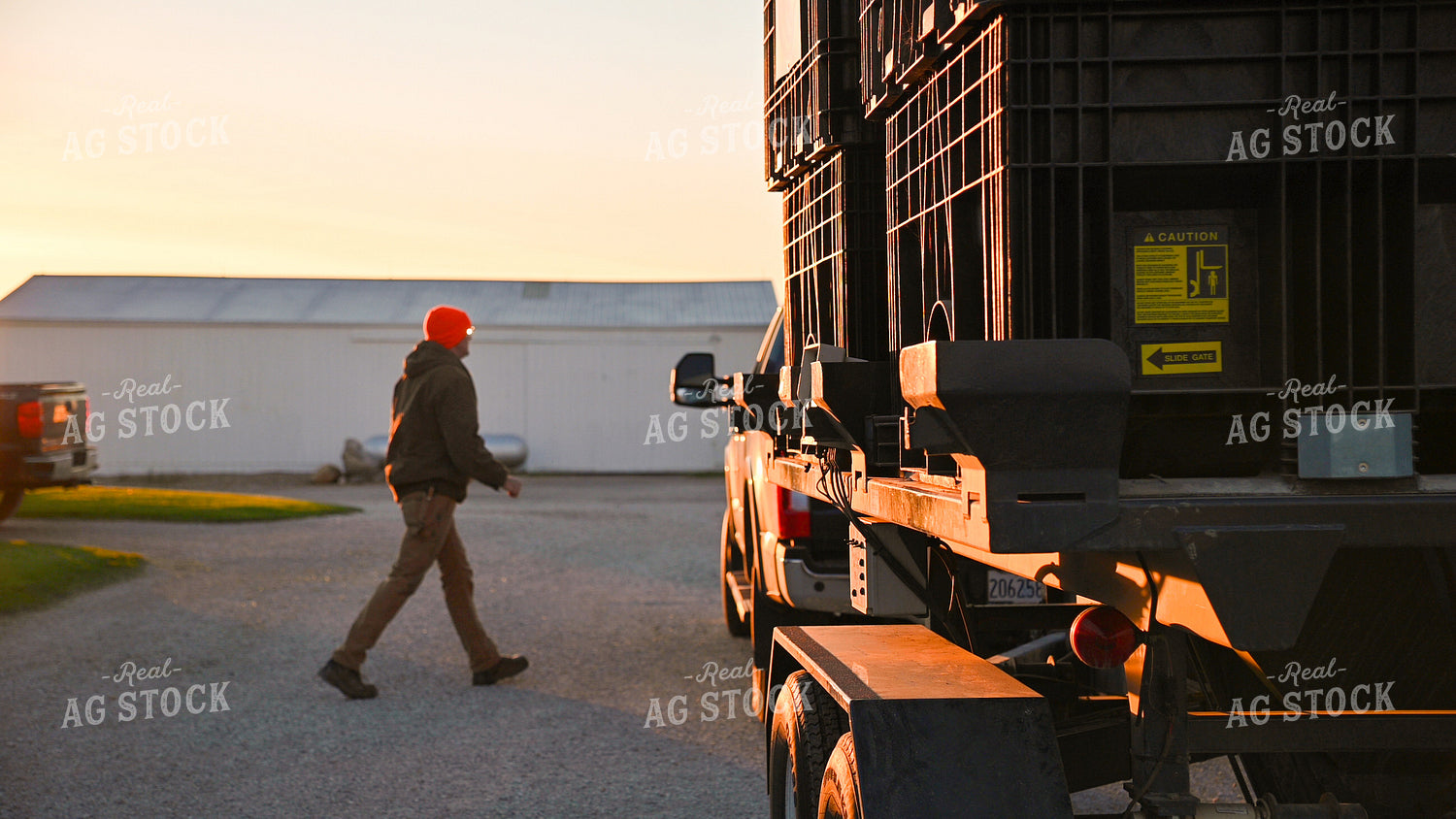 Loading the Seed Tender with the Skidsteer 25329