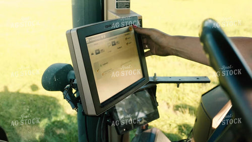 Planting Monitor 2948