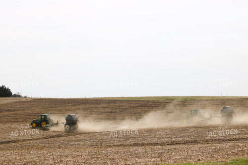 Strip Tilling 82259