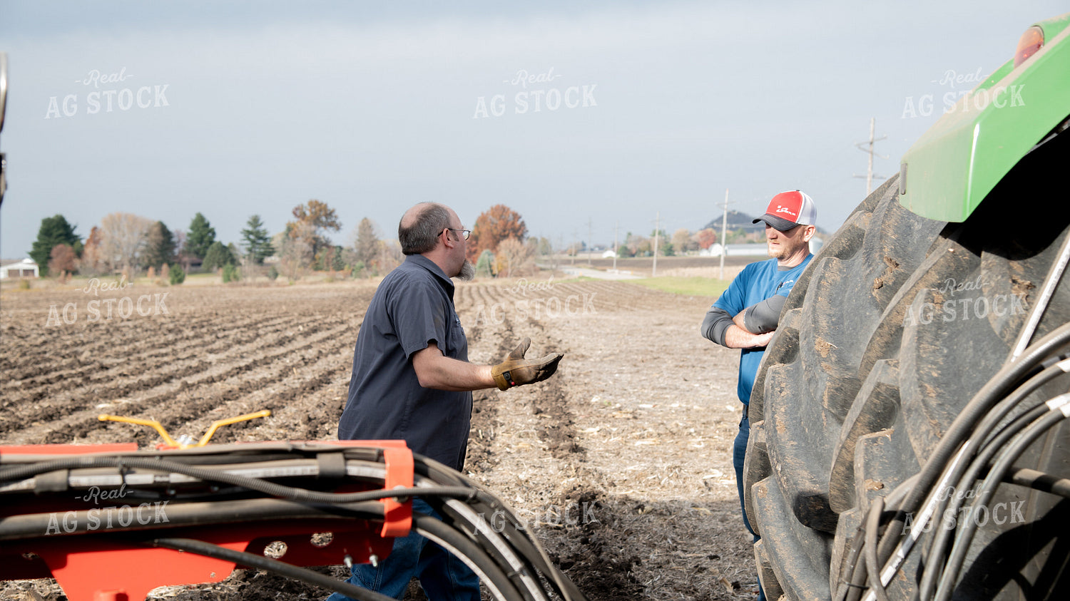 Farmers Talking in Field 26161