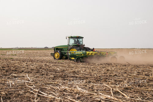 Tractor Planting Field 67317
