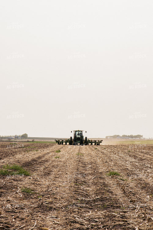 Tractor Planting Field 67319