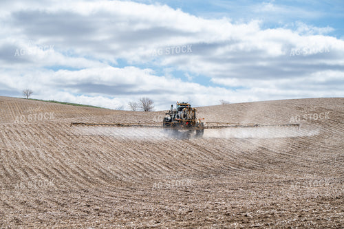 Spraying 193013