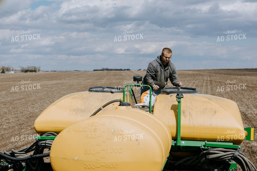 Farmer Filling Planter 77241