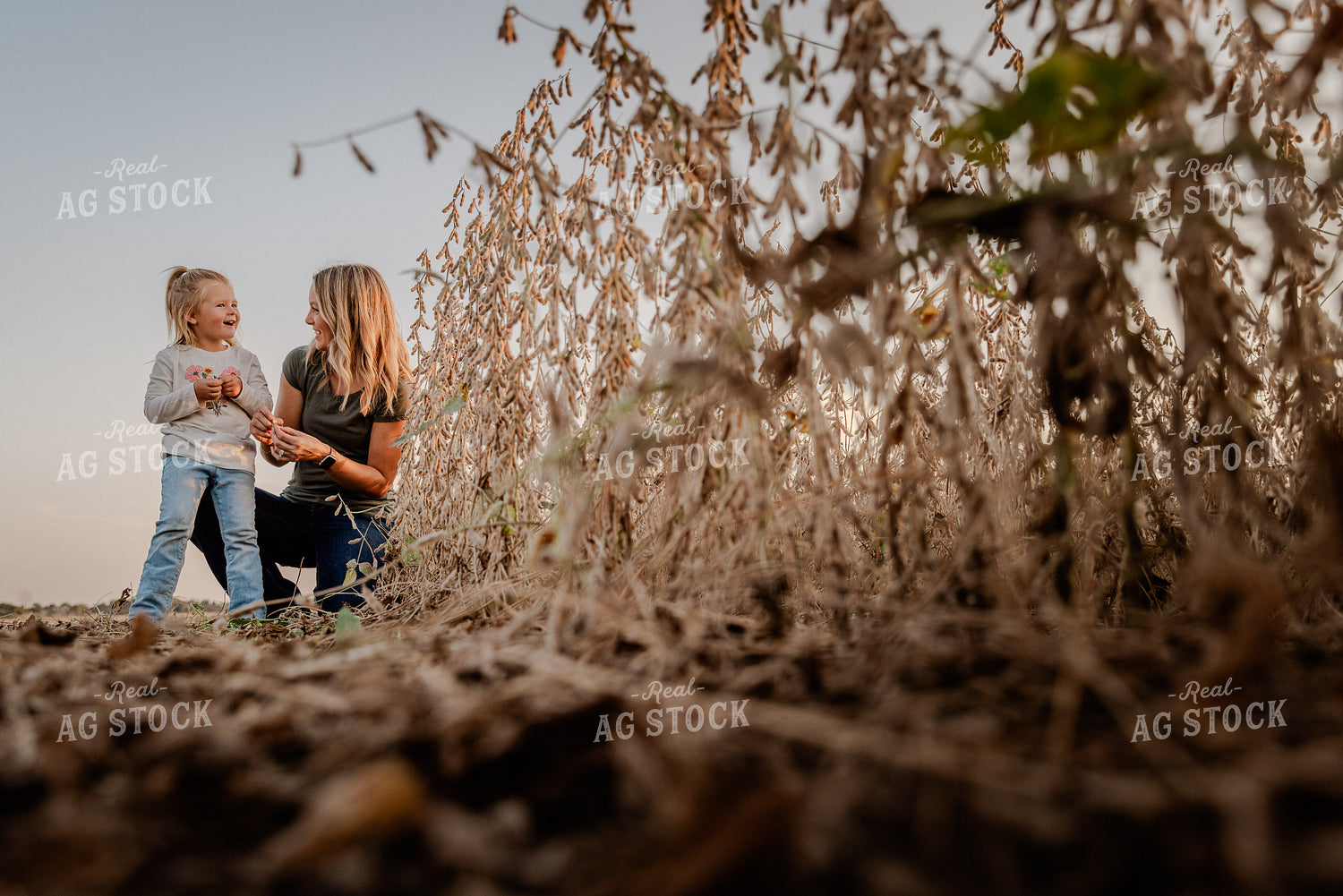 Female Agronomist with Kid 9251