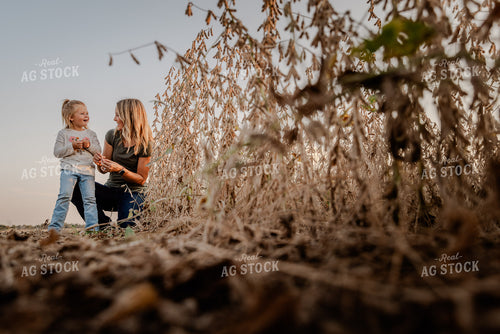 Female Agronomist with Kid 9251