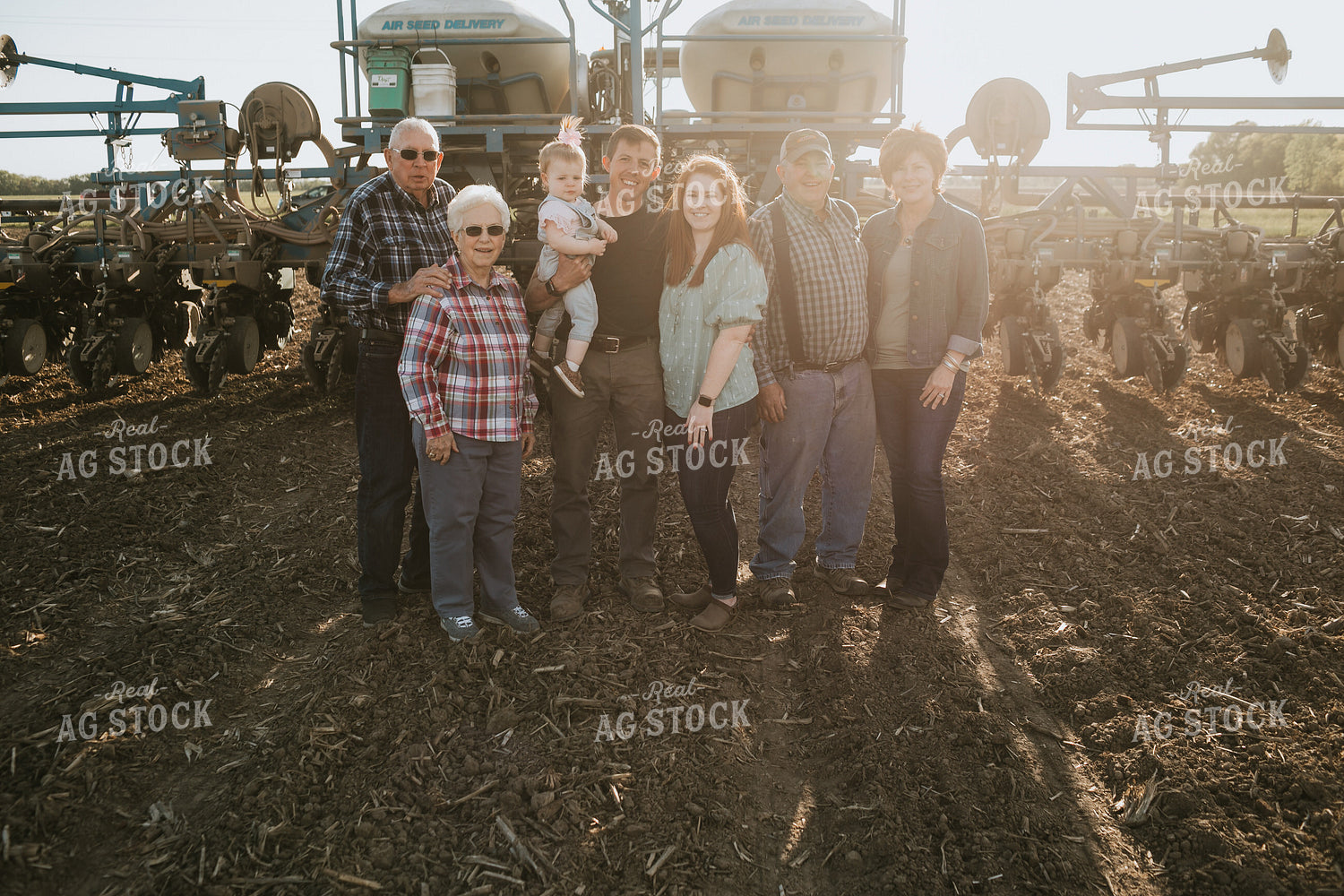 Multigenerational Farm Family with Planter 4210