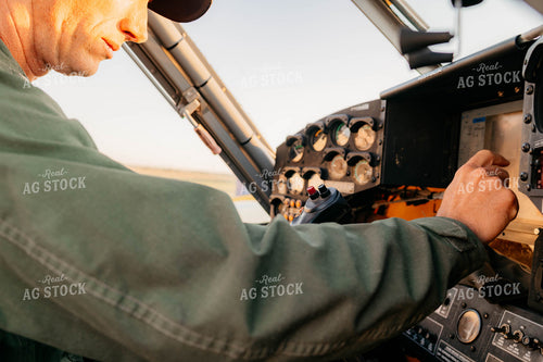 Pilot in Crop Duster 218015