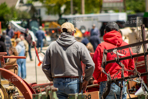 Famers at an Auction Sale 214130