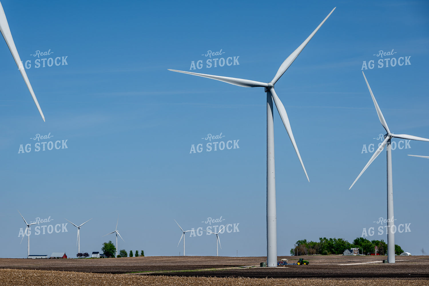 Wind Turbines 302027