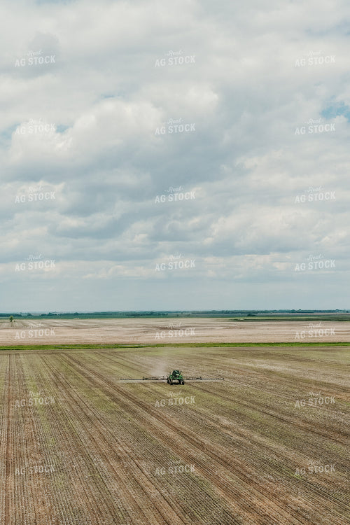 Sprayer Spraying Field 64222