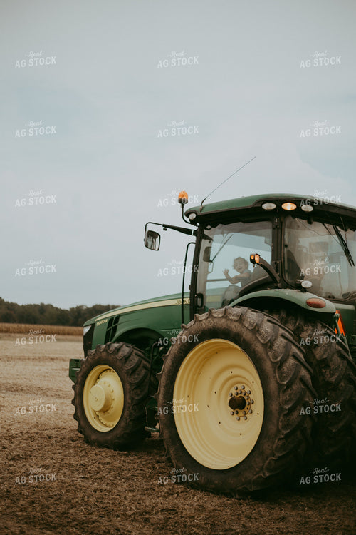 Tractor in Field 111002