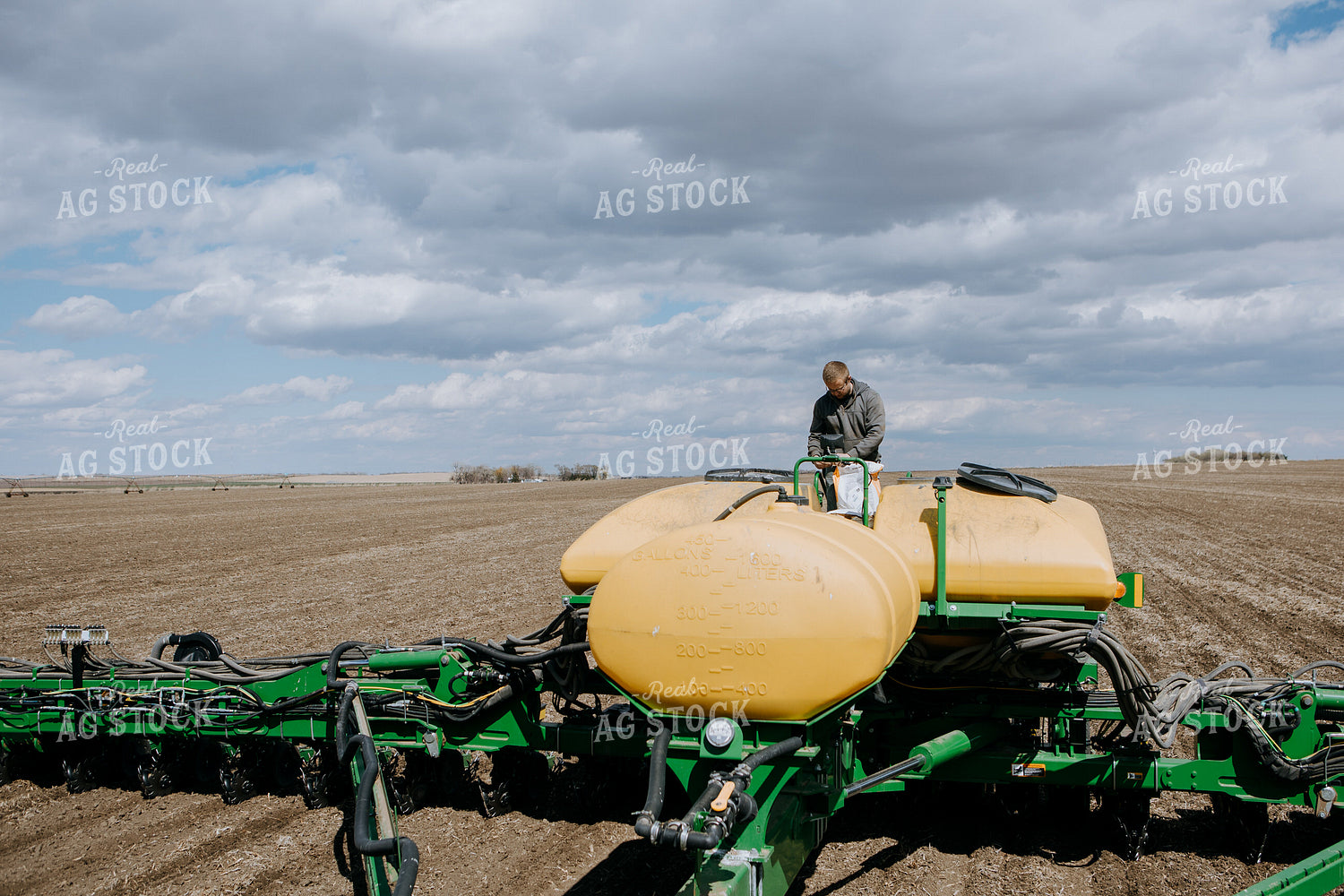 Farmer Filling Planter 77242