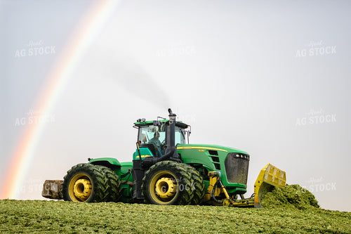 Storing Corn Silage 272064