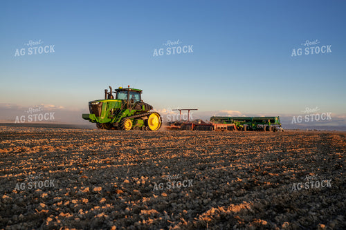 Drilling Barley 186007