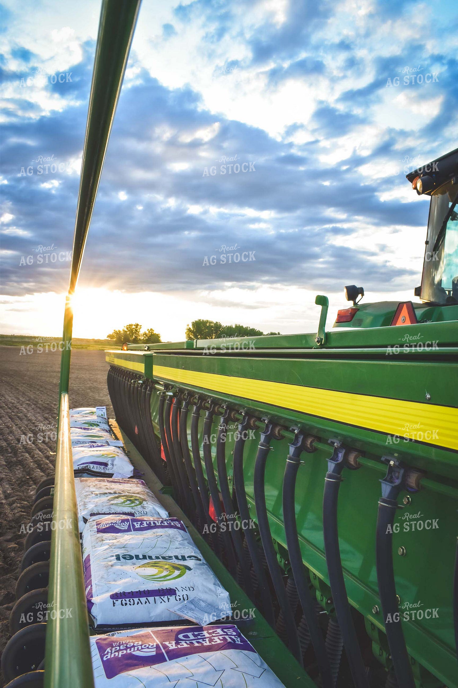 Loading Drill with Alfalfa Seed 56075