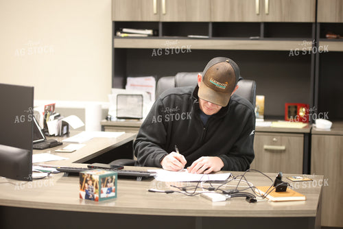 Farmer Working in Office 161116