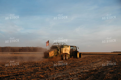 Baling Wheat Straw 152077