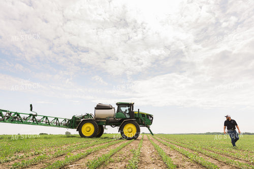 Applicator by Sprayer in Field 8003